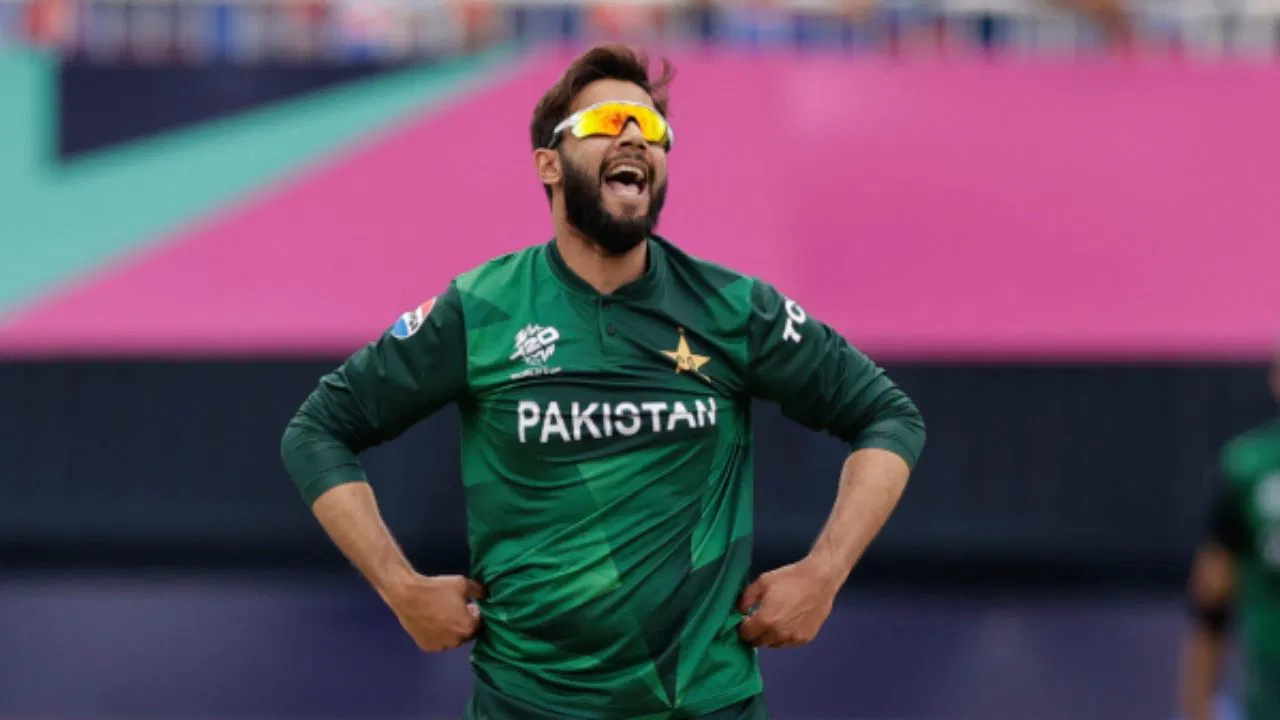 Imad Wasim Retires from International Cricket